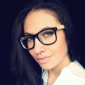 Юлия  В. – частный репетитор. Эксперт на Автор24